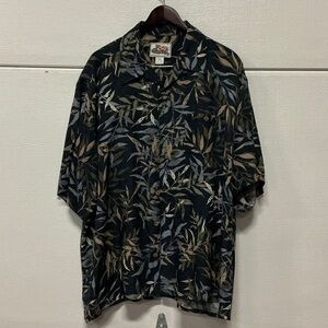 Tropical Leaf Print Short-Sleeve Button-Down Shirt - Black